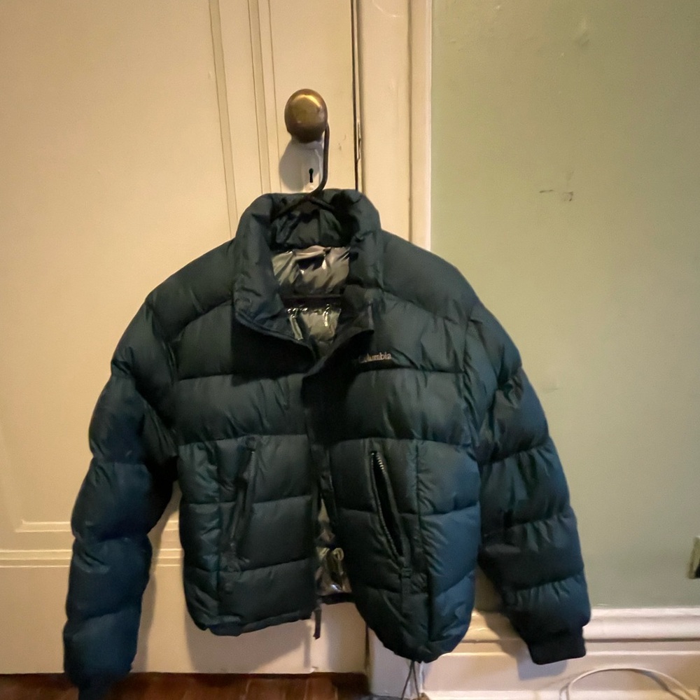 Columbia cropped puffer jacket